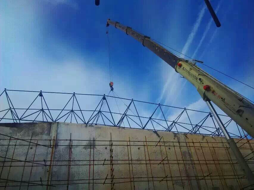 贵港食堂网架结构工程